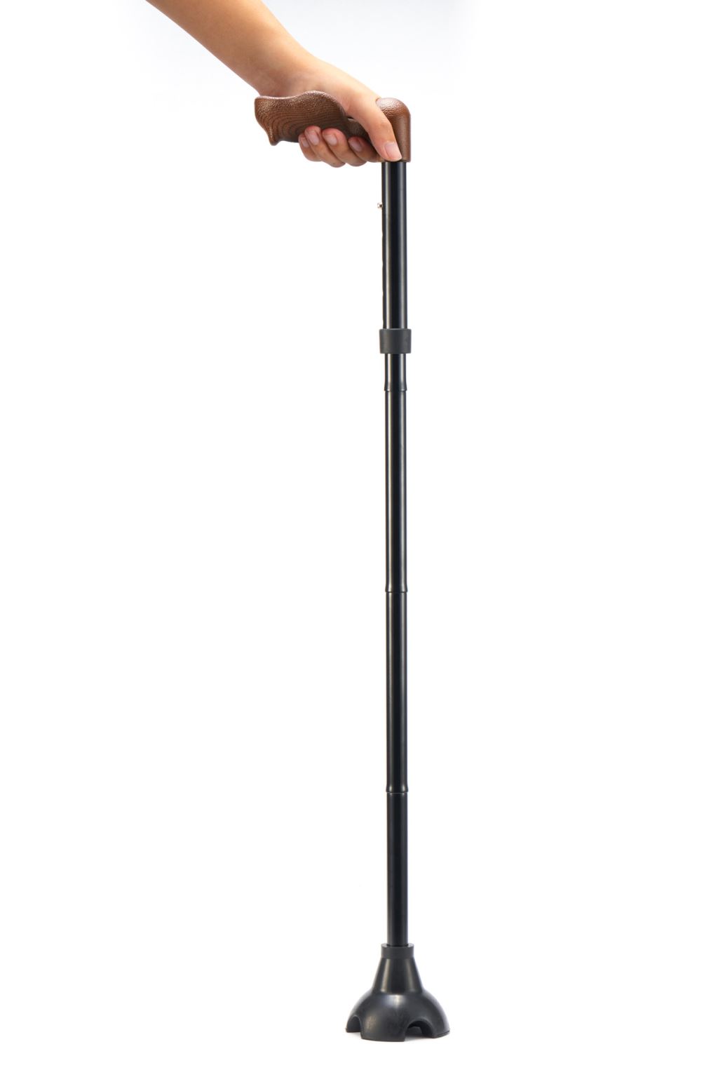  The cane stands on its own with the elastic quad base