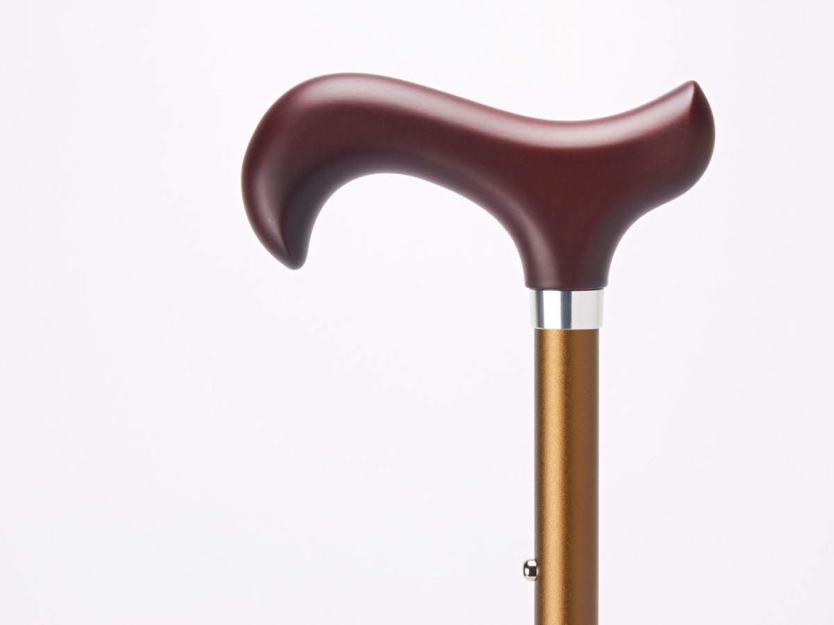 Stylish derby handle made of Canadian maple