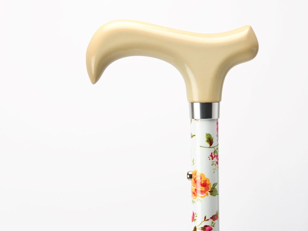 Stylish derby handle made of Canadian maple
